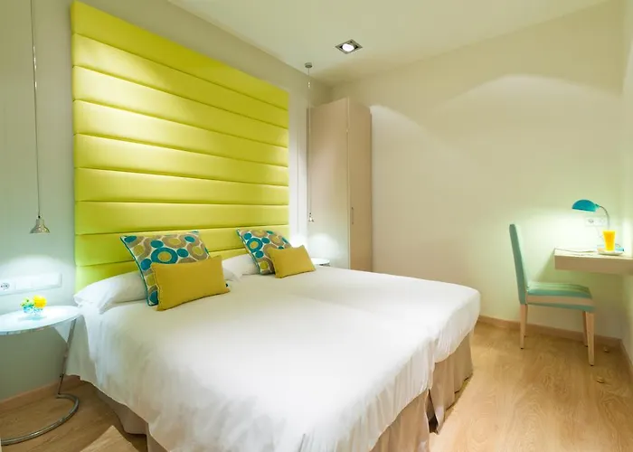 Bachome Terrace Bed & Breakfast 4*