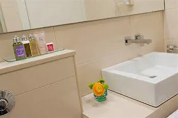 Bachome Terrace Bed & Breakfast 4*